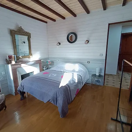 Апартаменты T3 Bagneres De Luchon , St Mamet