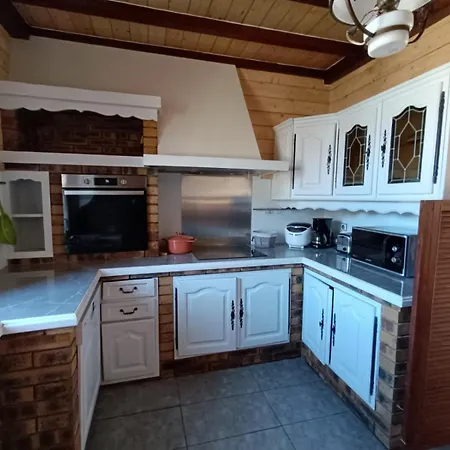 T3 Bagneres De Luchon , St Mamet Апартаменты *